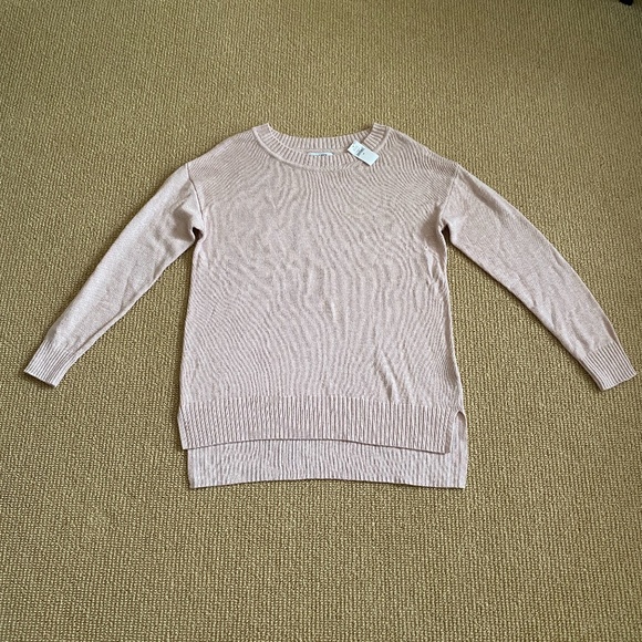 Old Navy Sweaters - Women's Old Navy Sweater Size XS New With Tags